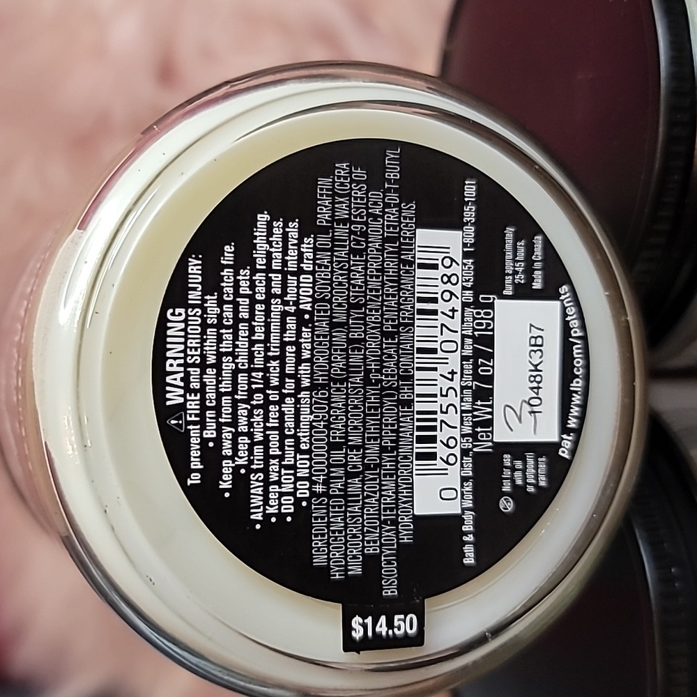 BATH AND BODY CANDLE - Picture 3 of 3
